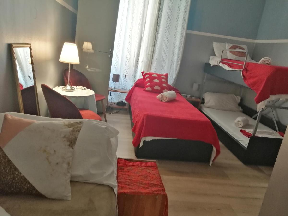 Roman Holidays Экстерьер фото